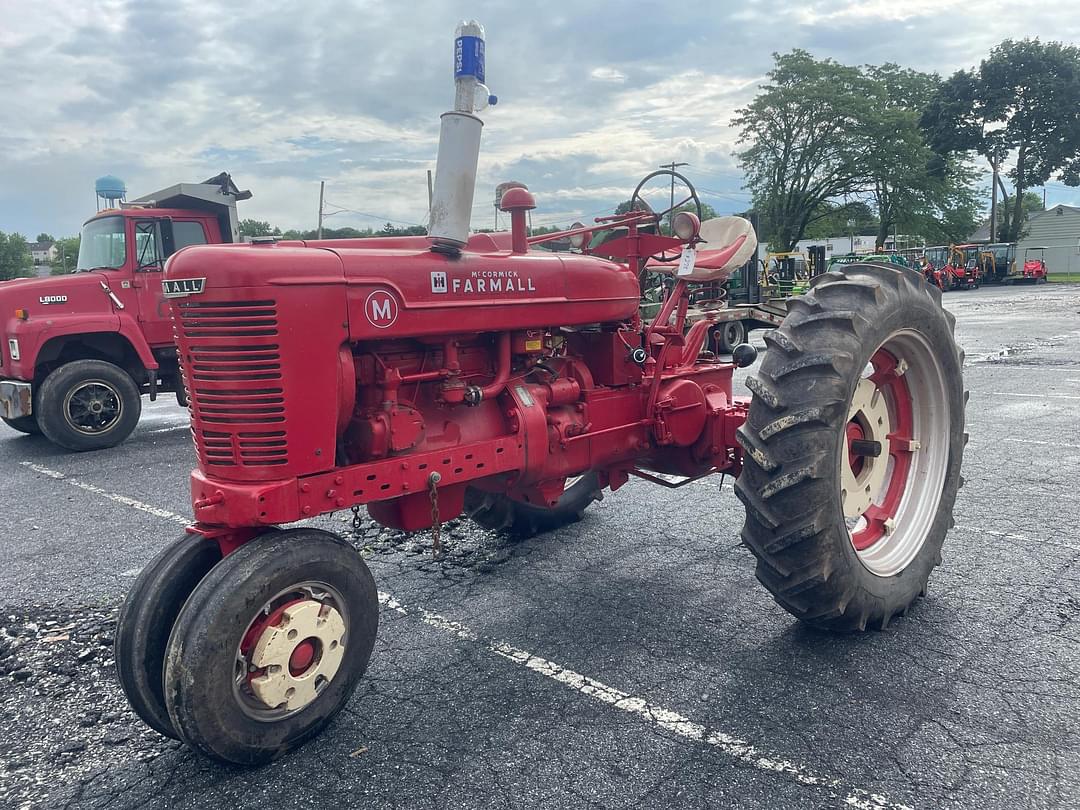Image of Farmall M Primary image