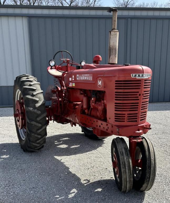 Image of Farmall M Image 0
