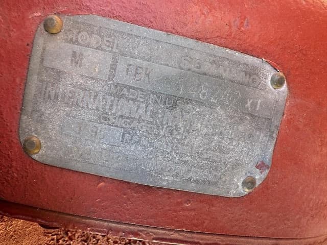 Image of Farmall M equipment image 3