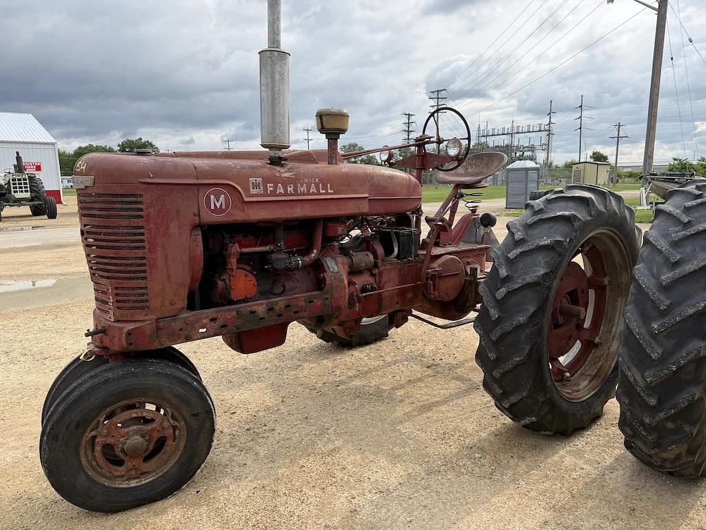 Image of Farmall M Primary image