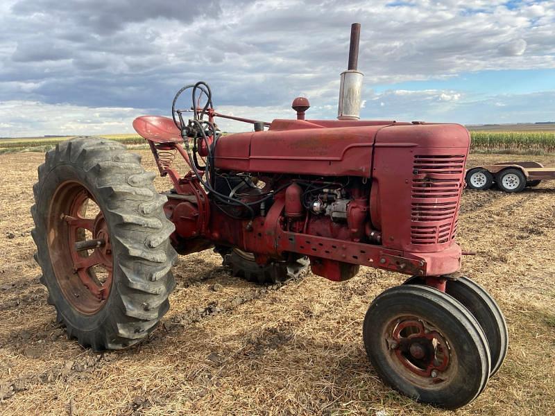 Image of Farmall M Primary image