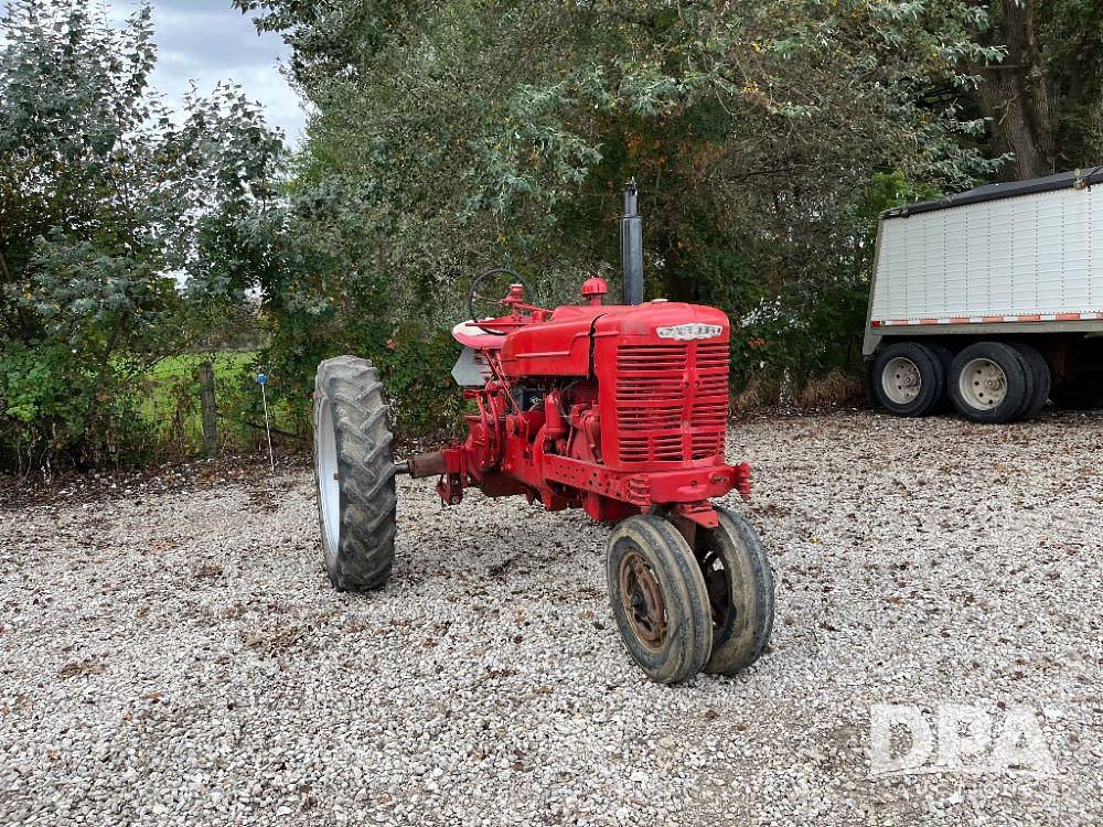 Image of Farmall M Primary image