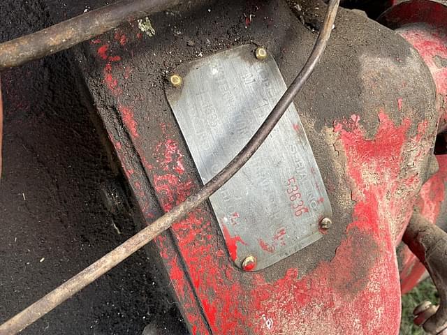 Image of Farmall M equipment image 4