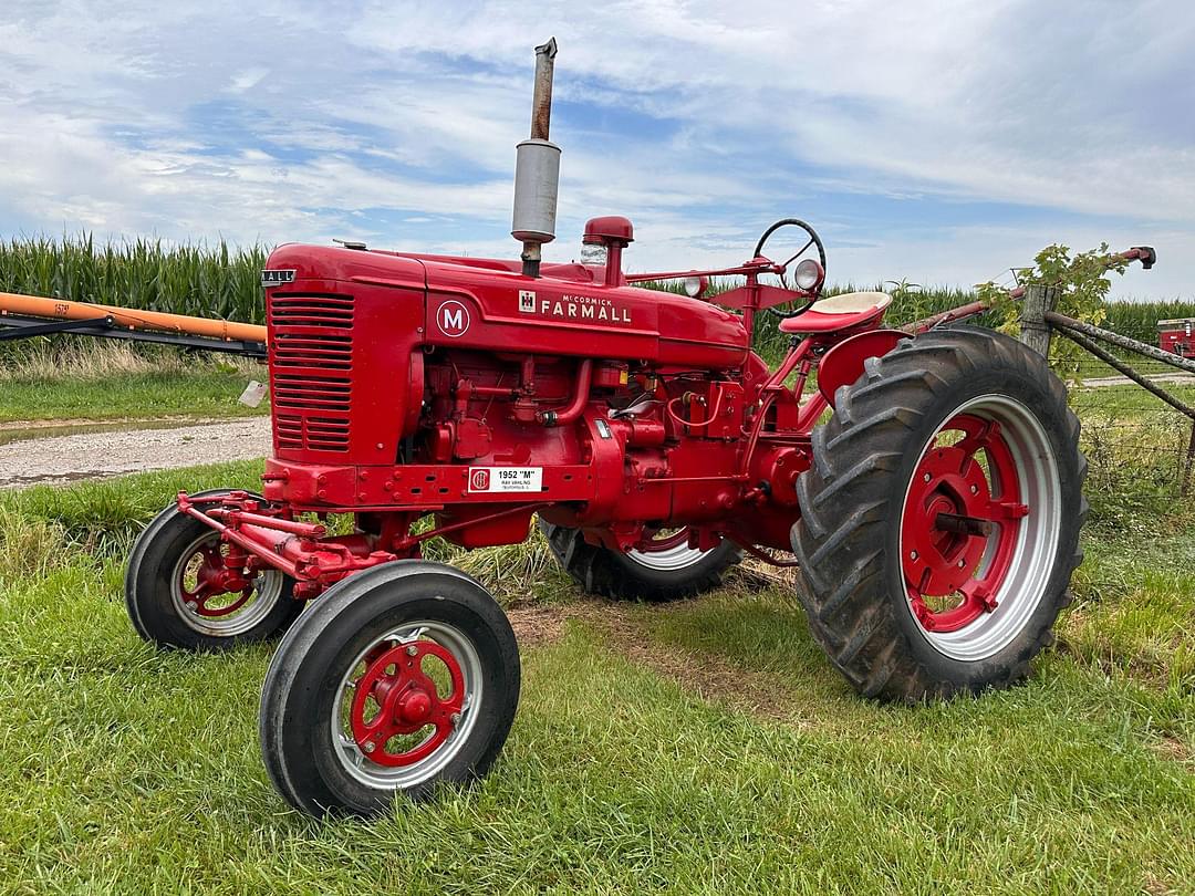 Image of Farmall M Primary image