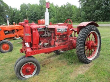 Main image Farmall F-12