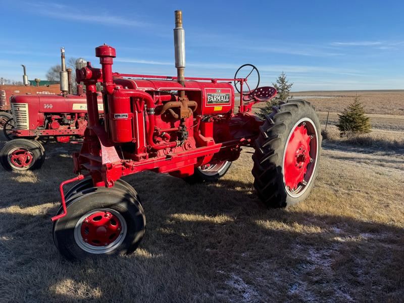Main image Farmall F-30