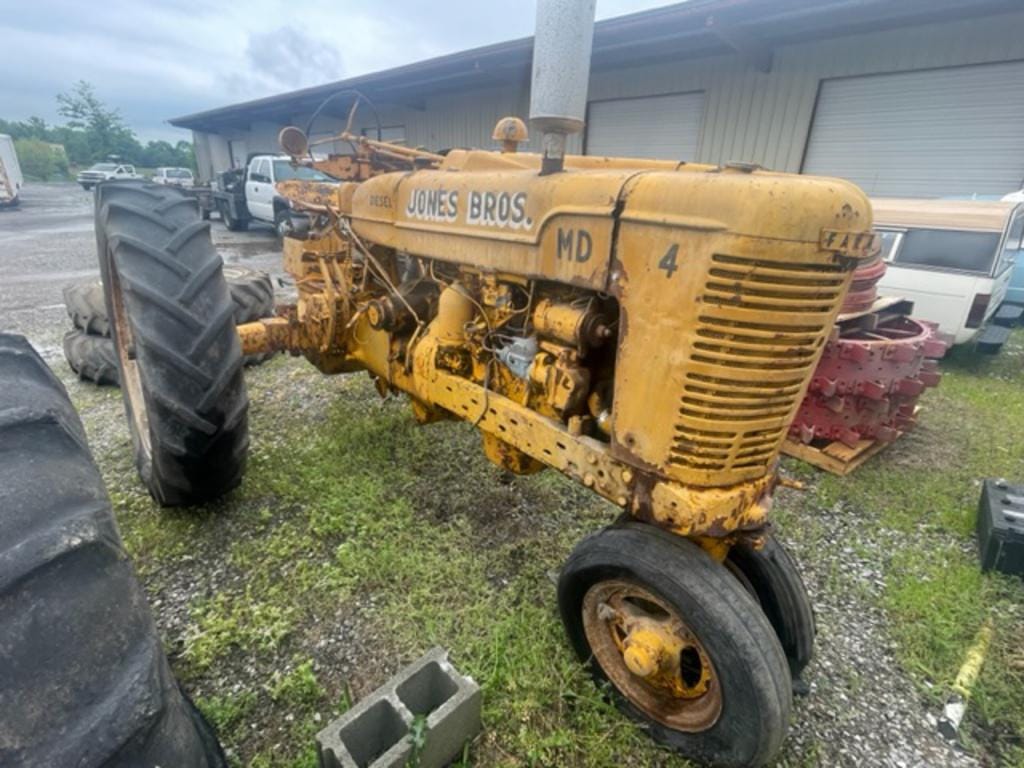 Main image Farmall MD