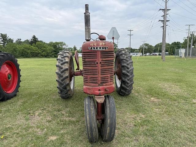 Image of Farmall MD equipment image 1