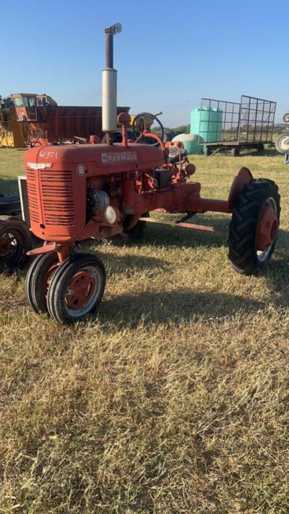 Image of Farmall B Primary image