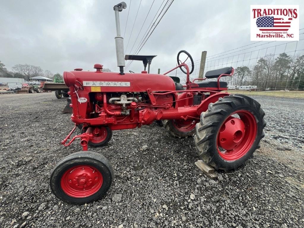 Farmall Cub Equipment Image0