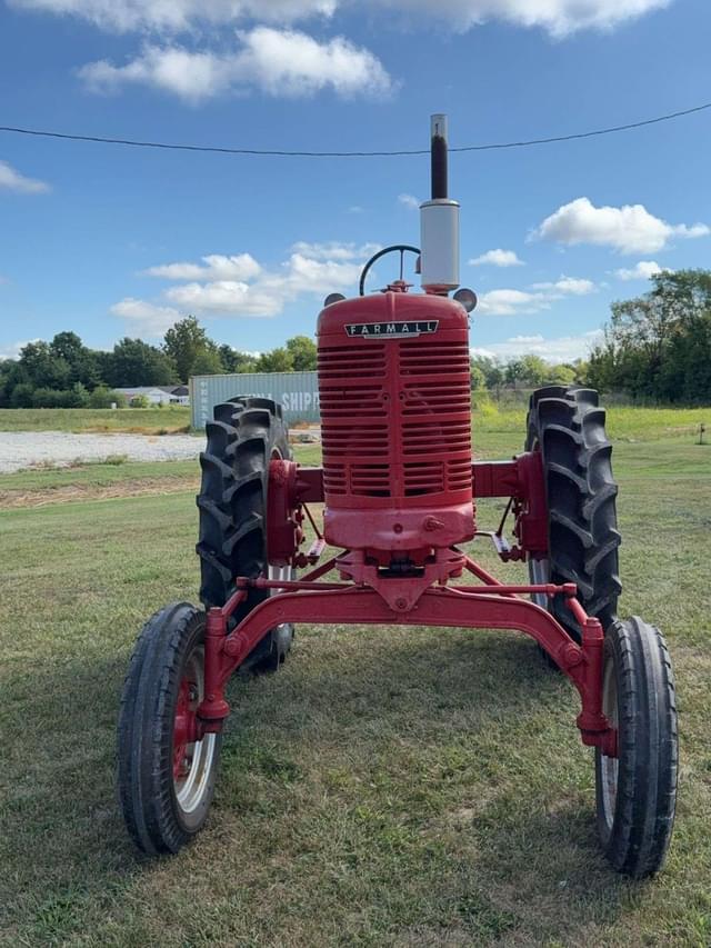 Image of Farmall MV equipment image 4