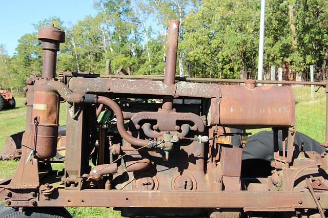 Image of Farmall Regular equipment image 2