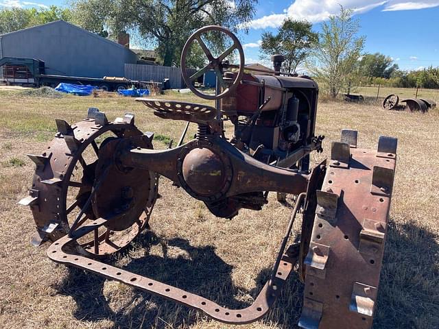 Image of Farmall Regular equipment image 2