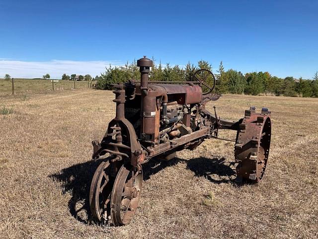 Image of Farmall Regular equipment image 1