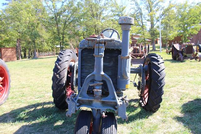 Image of Farmall Regular equipment image 3