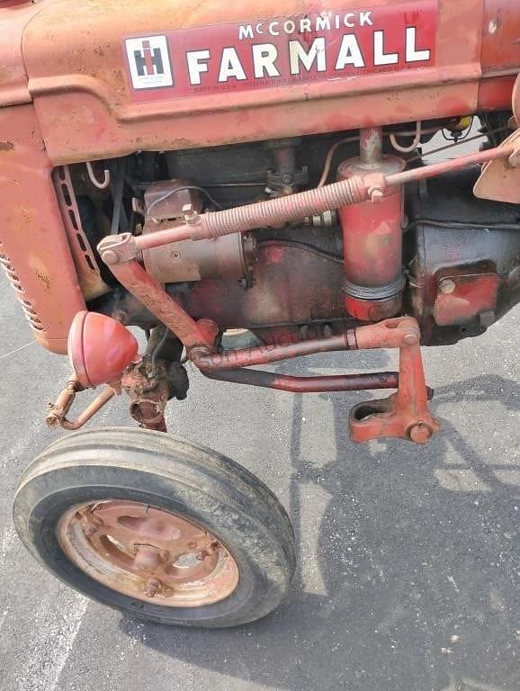 Image of Farmall Super A equipment image 3