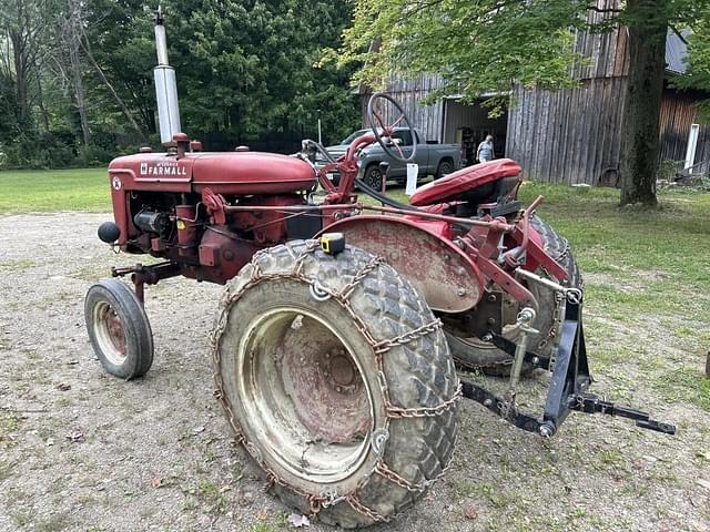 Image of Farmall Super A equipment image 2