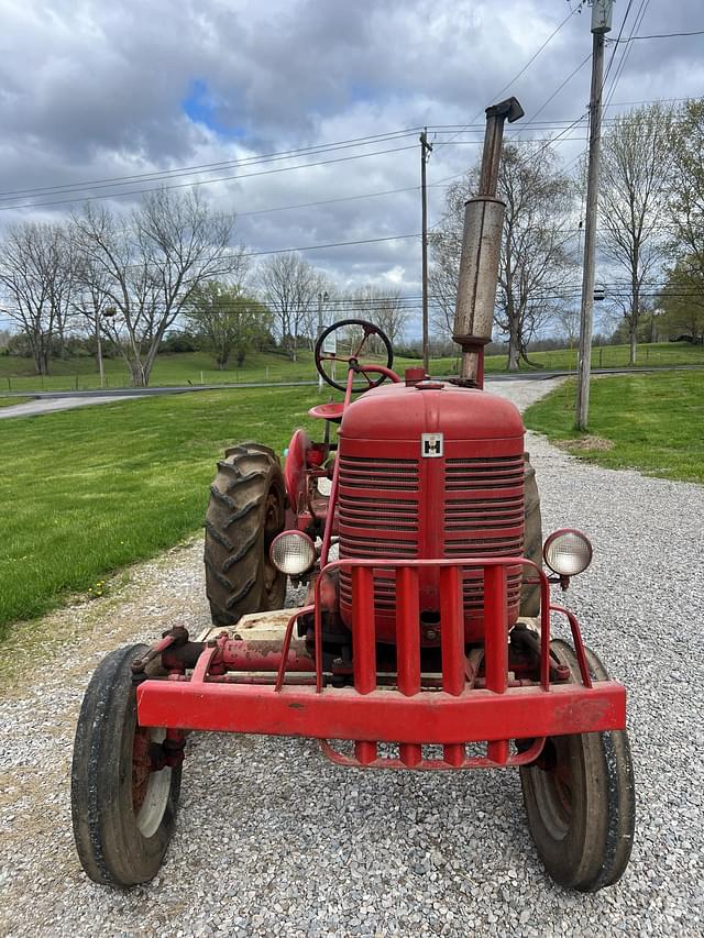 Image of Farmall Super A equipment image 1
