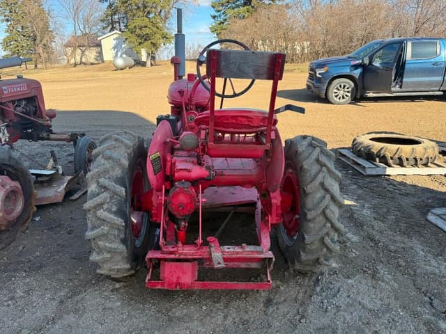 Image of Farmall Super A equipment image 2