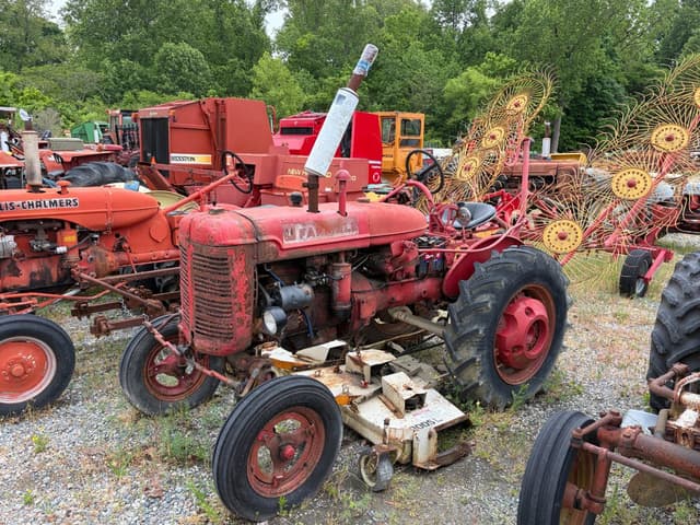 Image of Farmall Super A equipment image 2