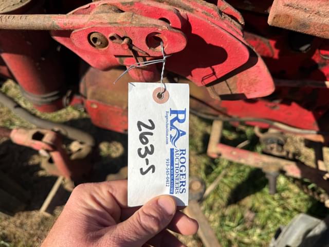 Image of Farmall Super A equipment image 1