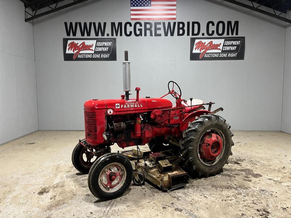 Main image Farmall Super A