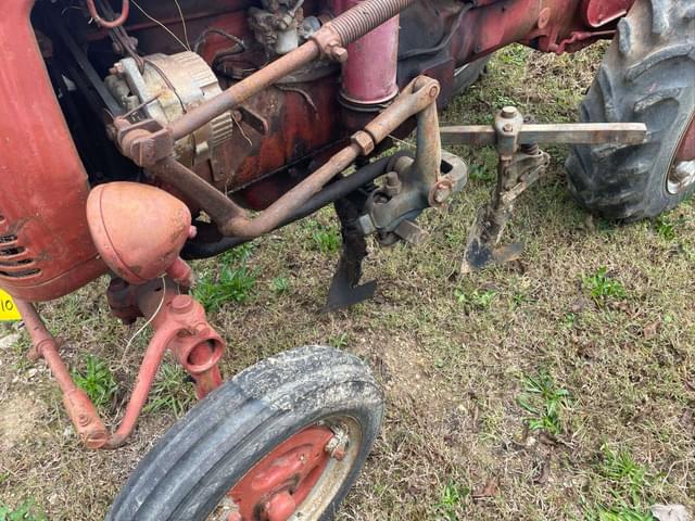 Image of Farmall Super A equipment image 4