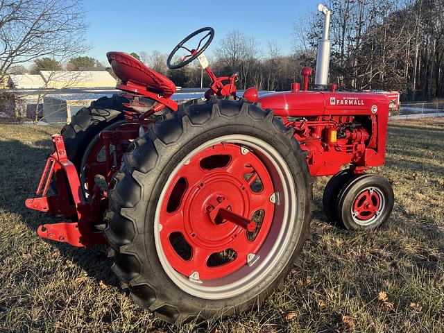 Image of Farmall Super C equipment image 3