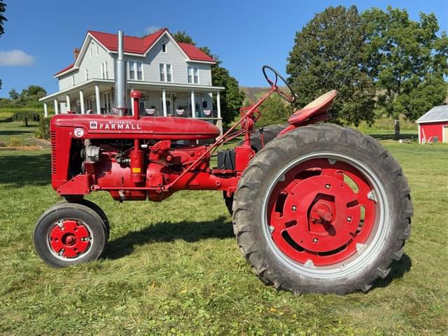 Image of Farmall Super C equipment image 1