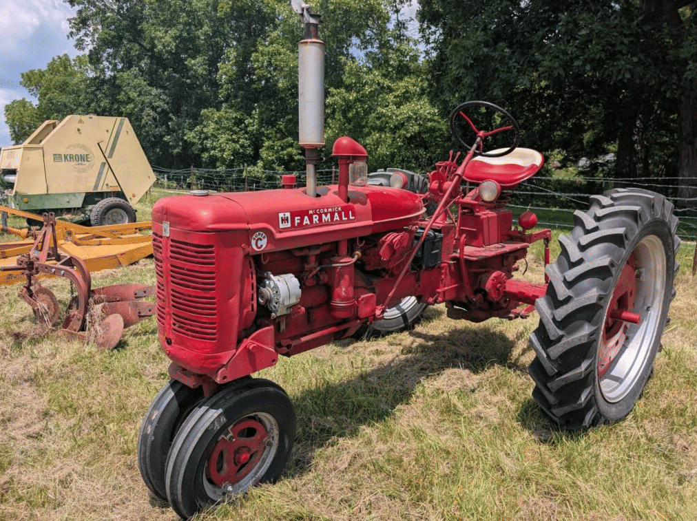 Farmall Super C Equipment Image0