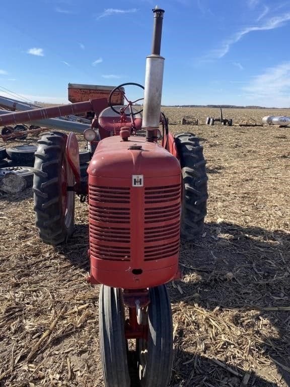 Image of Farmall Super C equipment image 1