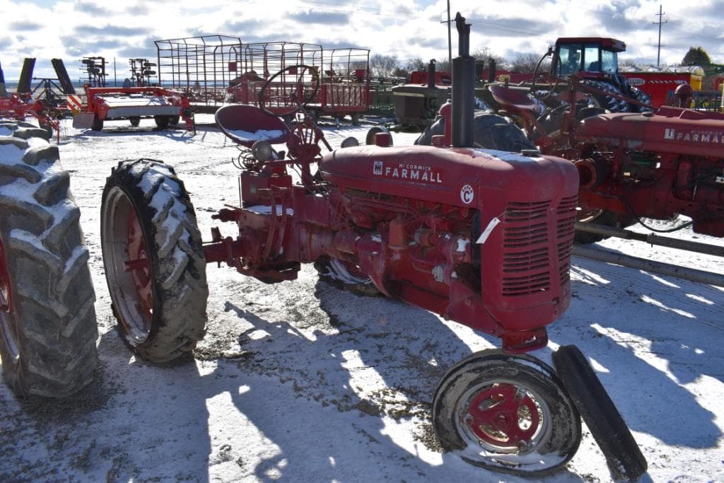 Image of Farmall Super C Image 1