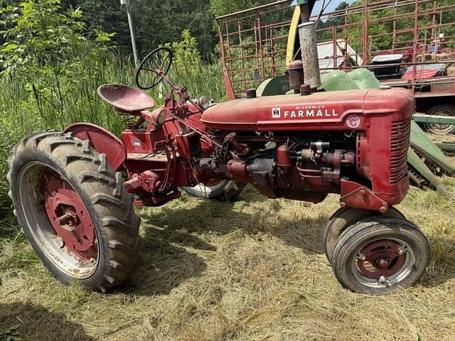 Image of Farmall Super C equipment image 1