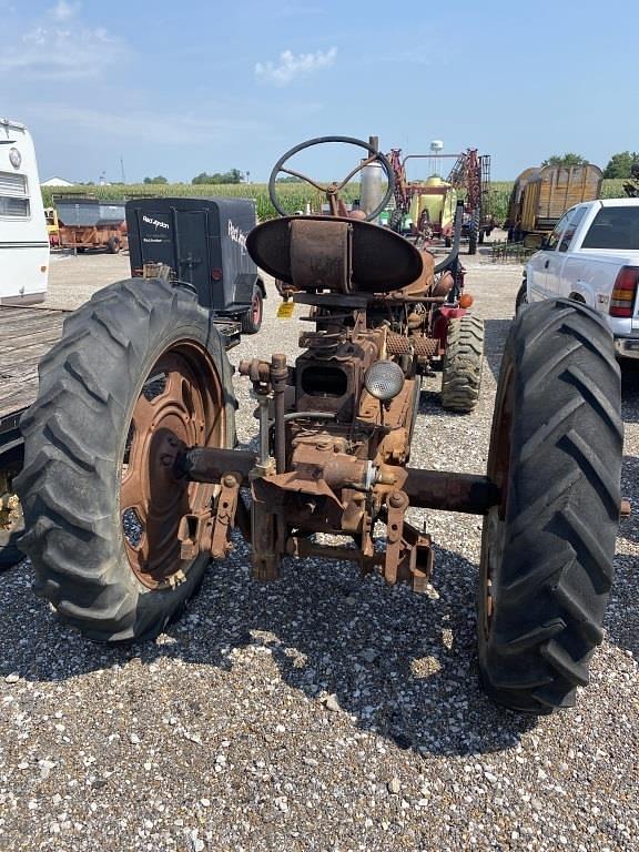 Image of Farmall Super C equipment image 1