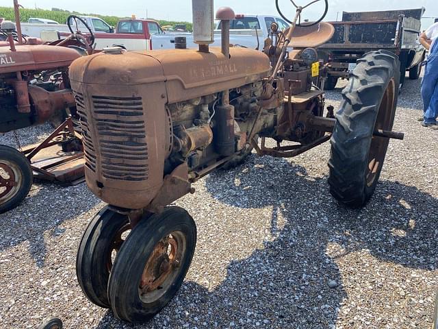 Image of Farmall Super C equipment image 4