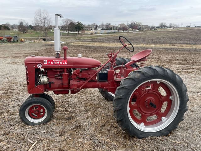 Image of Farmall Super C equipment image 1