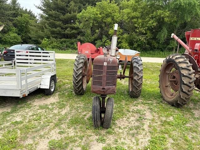 Image of Farmall Super C equipment image 1