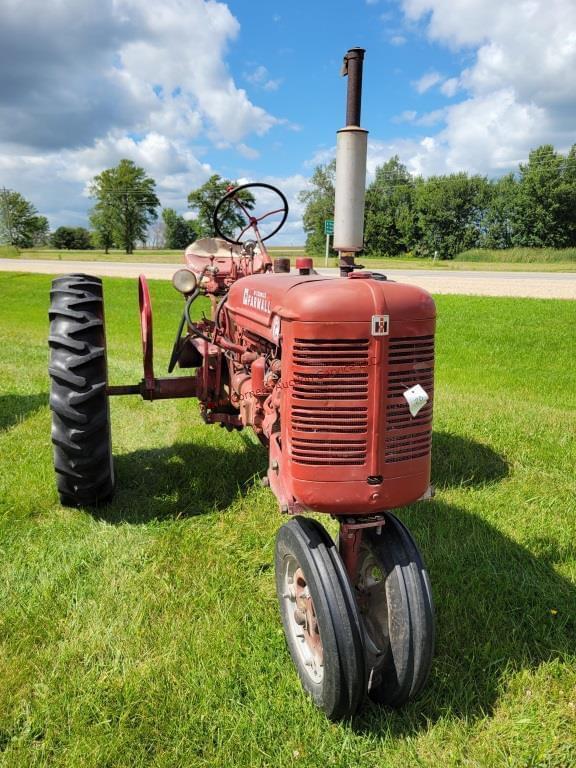 Image of Farmall Super C equipment image 1