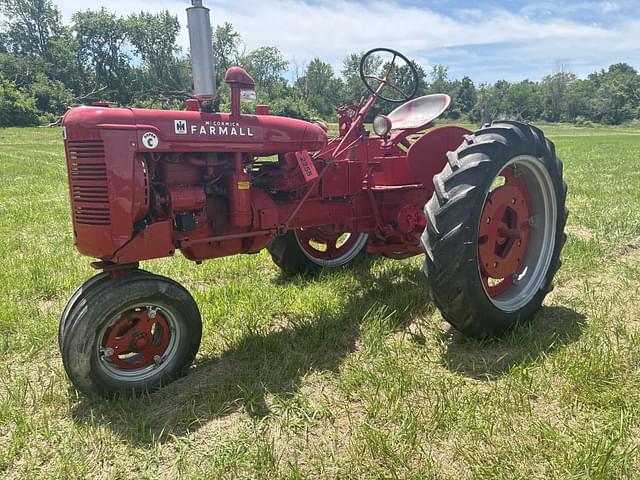 Image of Farmall Super C equipment image 1