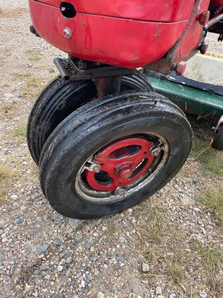 Image of Farmall Super C equipment image 4