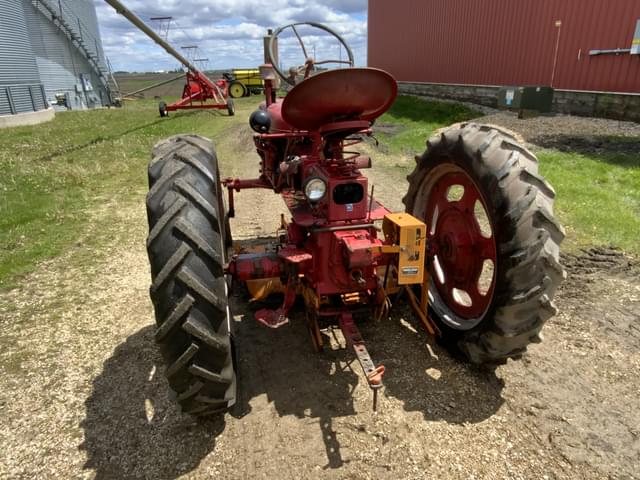 Image of Farmall Super C equipment image 4