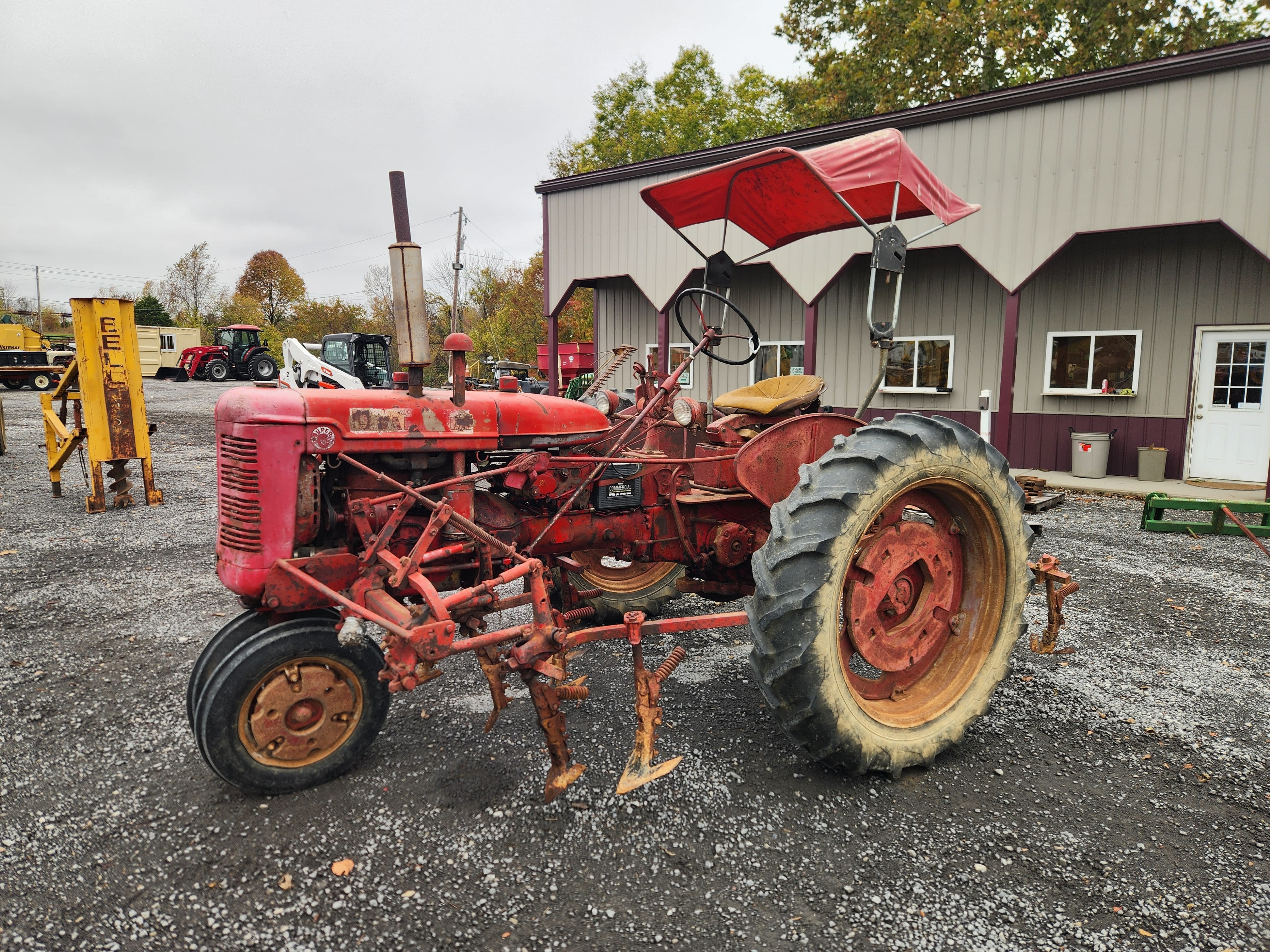 Farmall Super C Equipment Image0