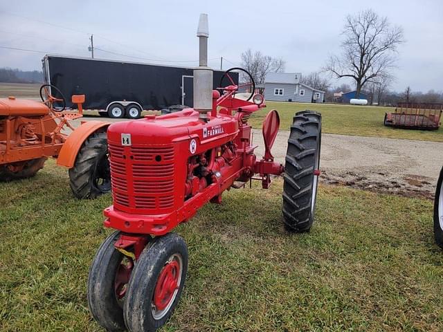 Image of Farmall Super H equipment image 4