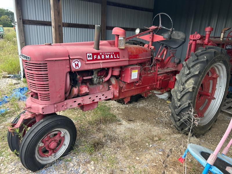 Image of Farmall Super H Image 0