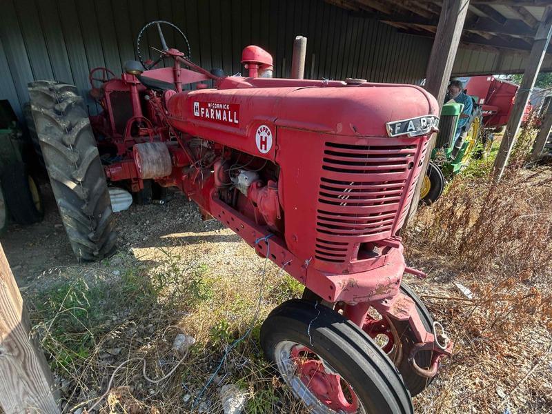 Image of Farmall Super H Image 1