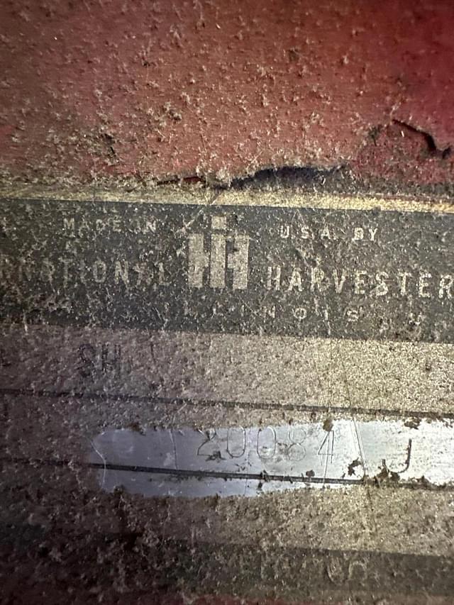 Image of Farmall Super H equipment image 4