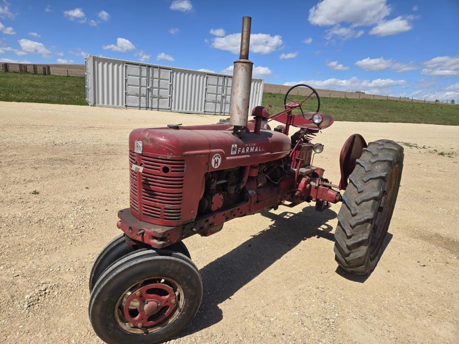 Farmall Super H Equipment Image0