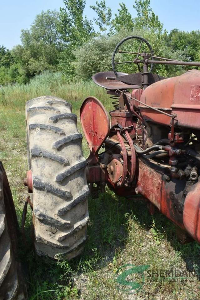 Image of Farmall Super M equipment image 2