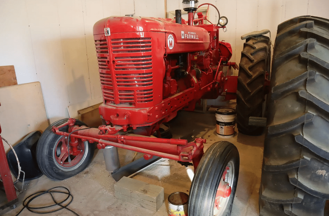 Image of Farmall Super M Image 0