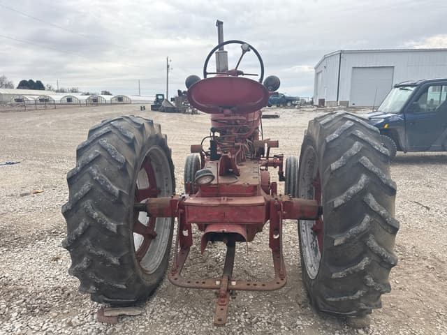 Image of Farmall Super M equipment image 3